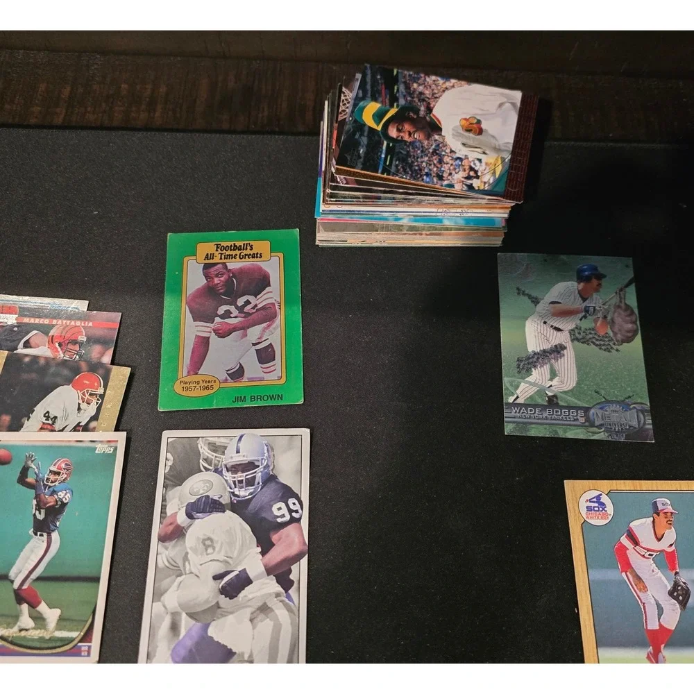 Vintage Topps Fleer Ultra,‎ etc Baseball Football Basketball Card Lot 100+ LOOK
